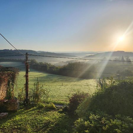Bed and Breakfast La Ferme Du Planeau Montchenu Esterno foto